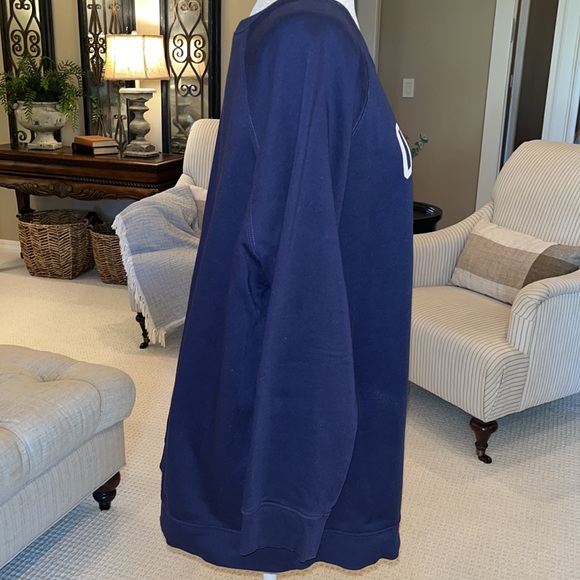 Old Navy 2X Sweatshirt - Picture 6 of 10